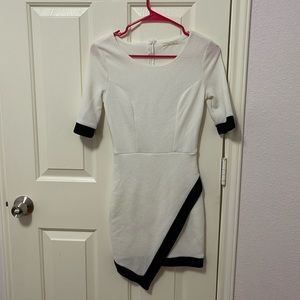 Half sleeve white dress